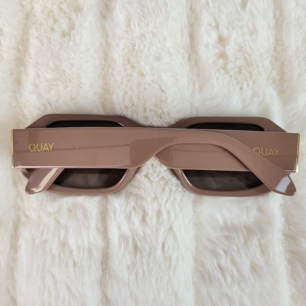 QUAY // ltd ed retro-chic 80's geo-injection oat tan frames brown lenses
